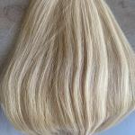 Festett tincses bézs szőke 60cm 100% eredeti emberi haj/ 10gr