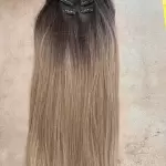 Sötétbarna-hamvas ombre vasalható I. osztályú csatos 55cm, szintetikus haj (35)