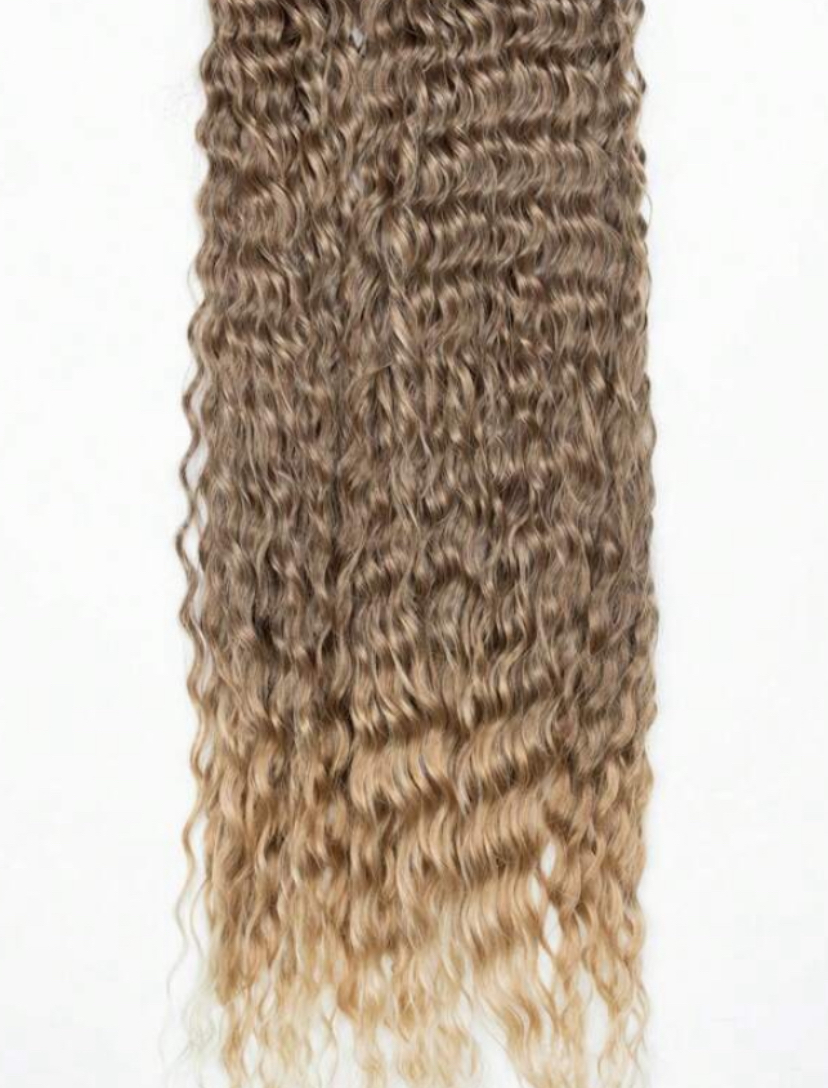 Szintetikus póthaj hamvas 8-as szőke-szőke ombre hullámos 100gr/50cm (7)
