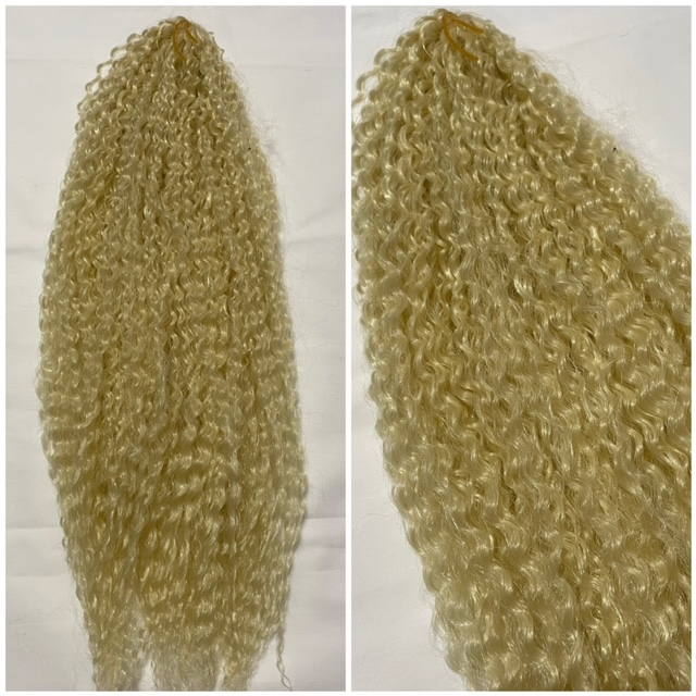 Szintetikus póthaj platina szőke, apró hullámú 50-55cm