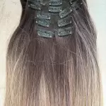 Sötétbarna-hamvas ombre vasalható I. osztályú csatos 55cm, szintetikus haj (35)